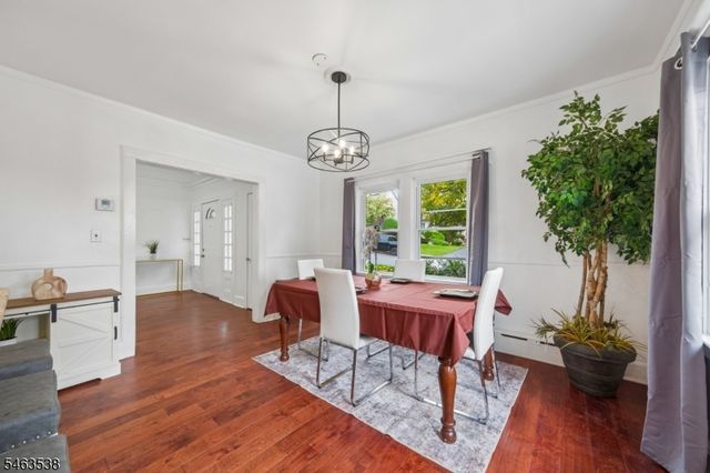 20 Ridgeview Ave, West Orange Twp., NJ 07052