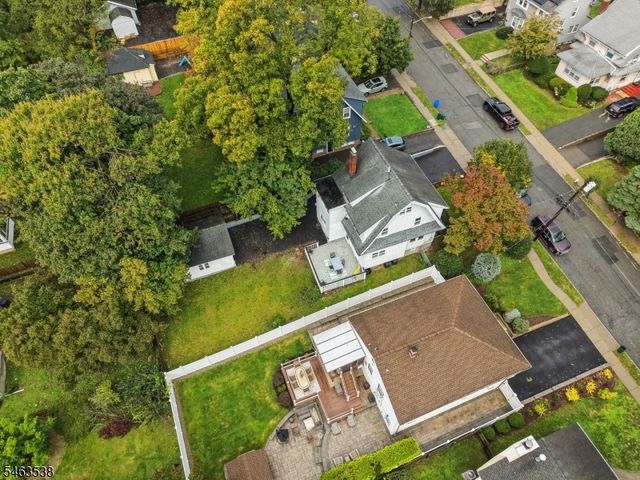 20 Ridgeview Ave, West Orange Twp., NJ 07052