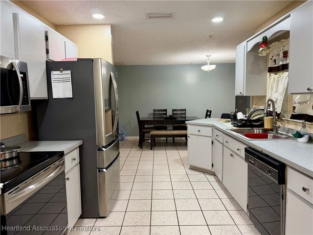 2081 N Cardinal Road, Avon Park, FL 33825