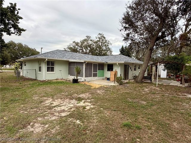 2081 N Cardinal Road, Avon Park, FL 33825