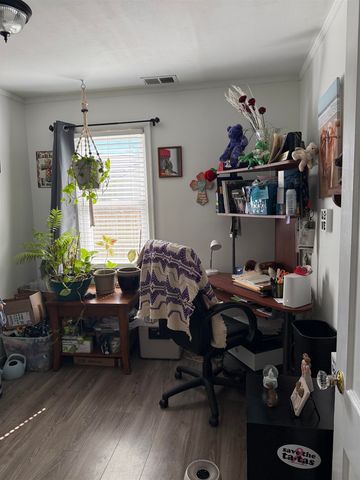 1332 WELLS STATION RD, Memphis, TN 38108