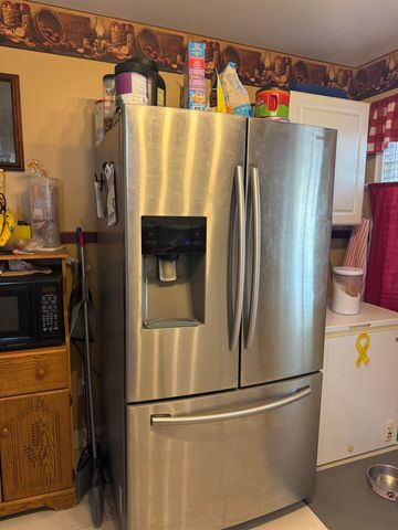 1332 WELLS STATION RD, Memphis, TN 38108