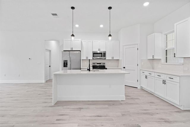 16825 SW 39TH CIRCLE, Ocala, FL 34473