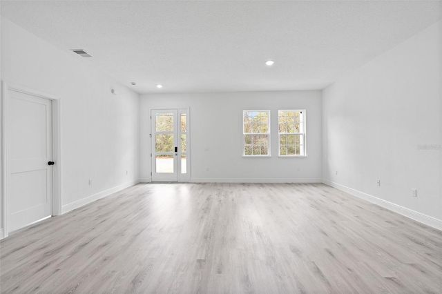 16825 SW 39TH CIRCLE, Ocala, FL 34473