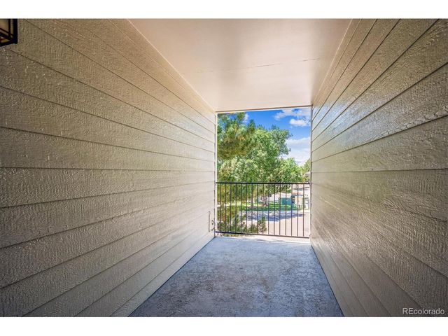 1880 S Cole St B8, Denver, CO 80228