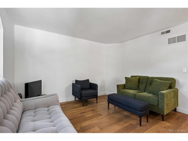 1880 S Cole St B8, Denver, CO 80228