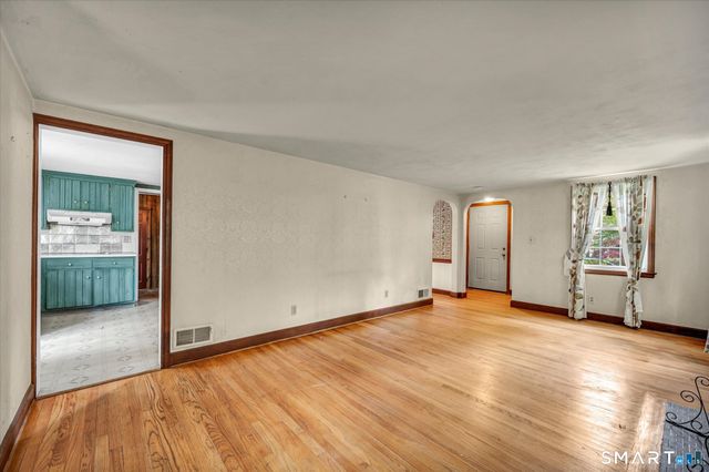 65 Cavan Road, East Hartford, CT 06118