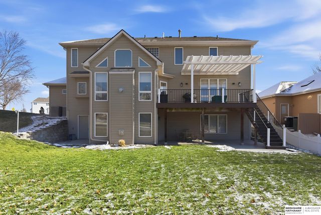 7910 W Brentwood Drive, La Vista, NE 68128