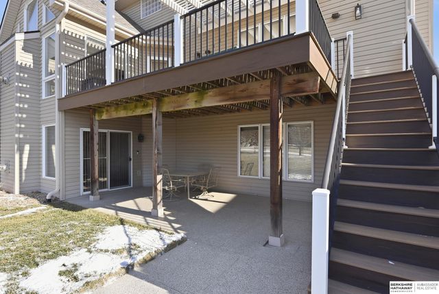 7910 W Brentwood Drive, La Vista, NE 68128