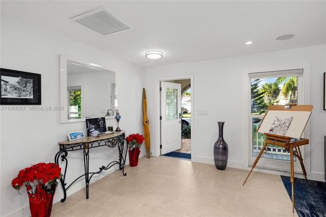 12126 NW 32nd Pl, Coral Springs, FL 33065