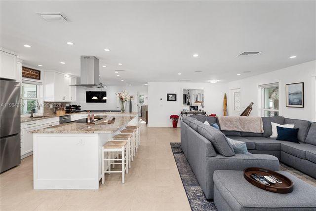 12126 NW 32nd Pl, Coral Springs, FL 33065