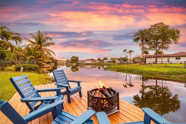 12126 NW 32nd Pl, Coral Springs, FL 33065