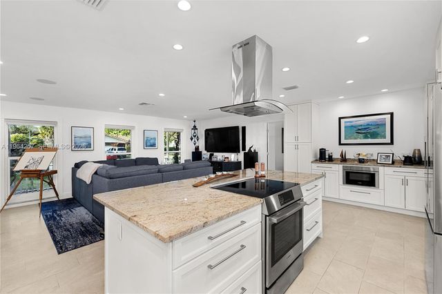 12126 NW 32nd Pl, Coral Springs, FL 33065