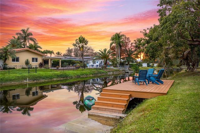 12126 NW 32nd Pl, Coral Springs, FL 33065