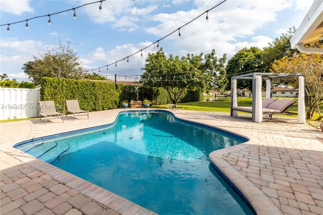 12126 NW 32nd Pl, Coral Springs, FL 33065