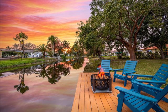 12126 NW 32nd Pl, Coral Springs, FL 33065