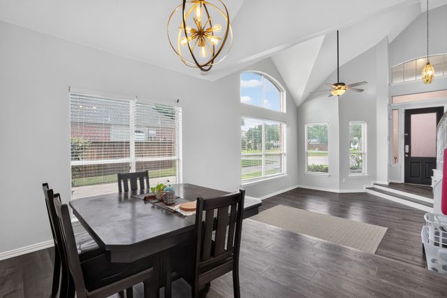 10201 Perkins Drive, Irving, TX 75063