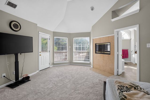 10201 Perkins Drive, Irving, TX 75063