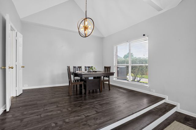 10201 Perkins Drive, Irving, TX 75063