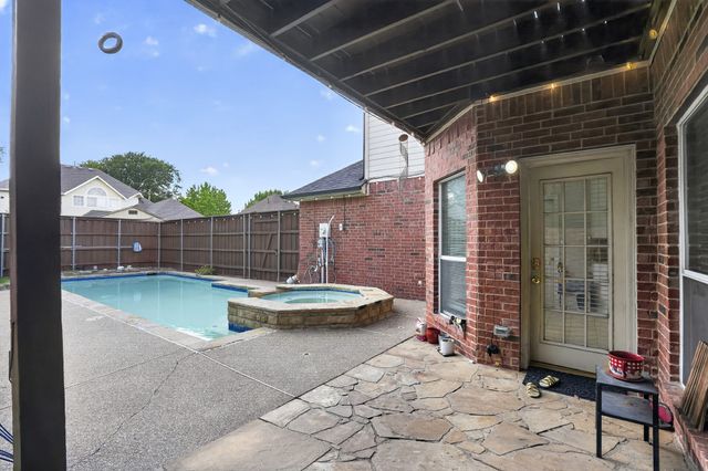 10201 Perkins Drive, Irving, TX 75063
