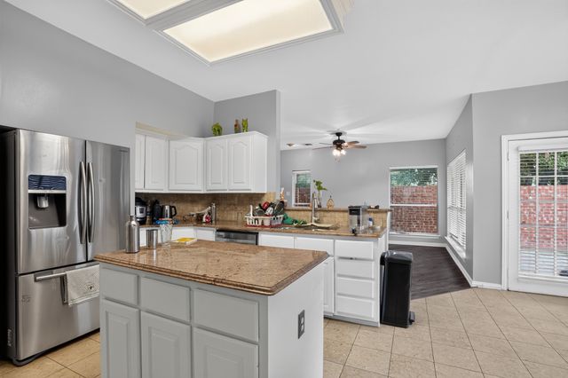 10201 Perkins Drive, Irving, TX 75063