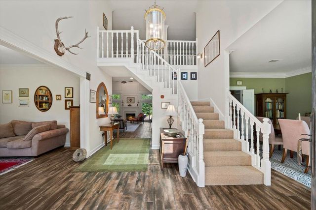 9464 DOE MEADOW DR, Germantown, TN 38139