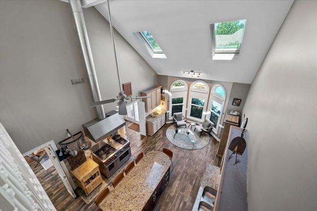 9464 DOE MEADOW DR, Germantown, TN 38139