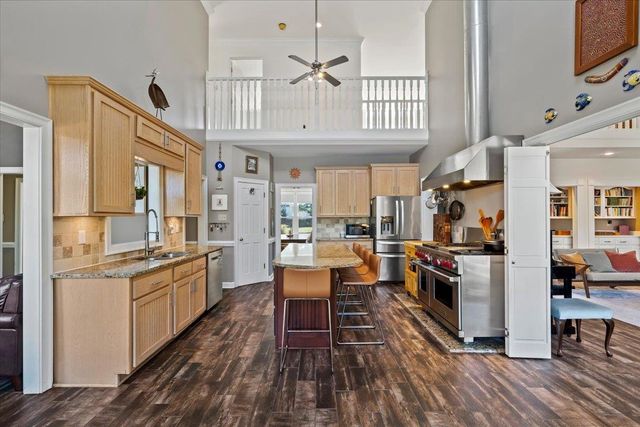 9464 DOE MEADOW DR, Germantown, TN 38139