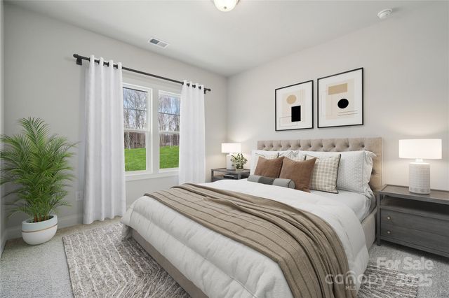 136 Balboa Street, Matthews, NC 28104