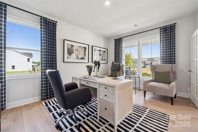 136 Balboa Street, Matthews, NC 28104