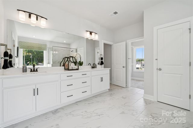 136 Balboa Street, Matthews, NC 28104