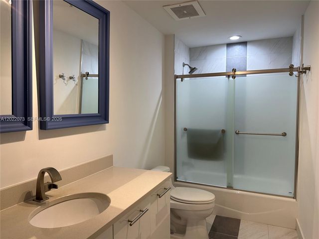3250 NE 1st Ave 311, Miami, FL 33137