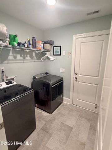 2487 Lake Ridge Drive, Southport, NC 28461