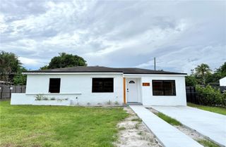 778 NW 146th St, Miami, FL 33168