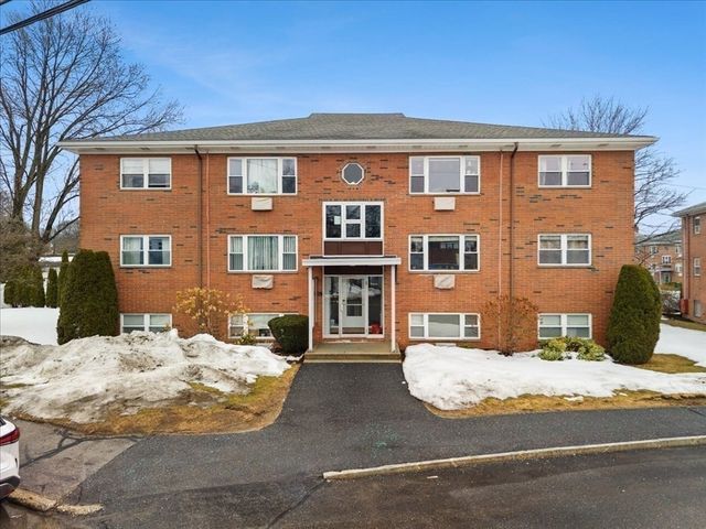 51 Warren St 1-3, Waltham, MA 02453