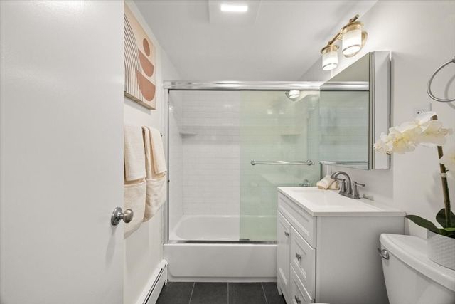 51 Warren St 1-3, Waltham, MA 02453