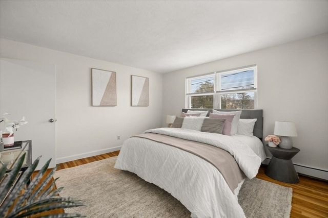 51 Warren St 1-3, Waltham, MA 02453