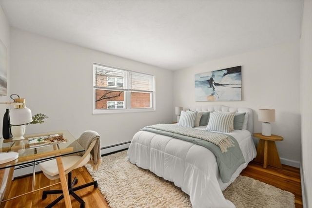 51 Warren St 1-3, Waltham, MA 02453