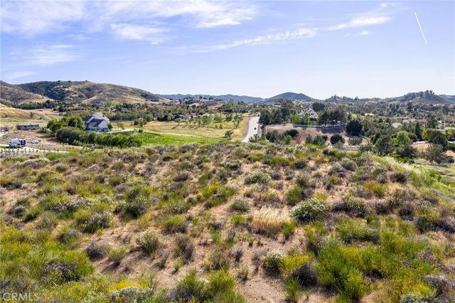 38550 King Court, Murrieta, CA 92562