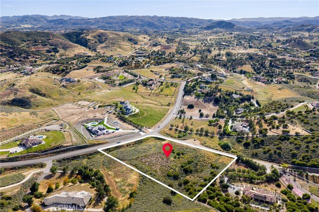 38550 King Court, Murrieta, CA 92562