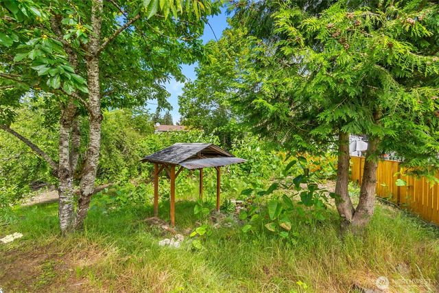 626 SW 142nd Street, Burien, WA 98166
