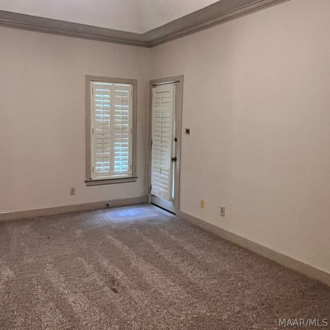 8706 Twelve Oaks Lane, Montgomery, AL 36116