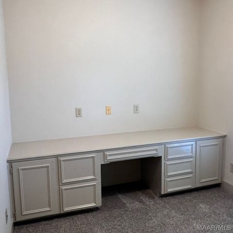 8706 Twelve Oaks Lane, Montgomery, AL 36116