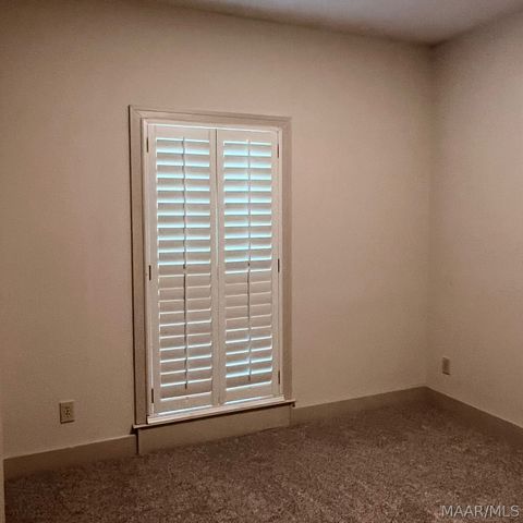 8706 Twelve Oaks Lane, Montgomery, AL 36116