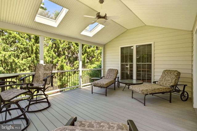 135 MAGNOLIA DR, Phoenixville, PA 19460