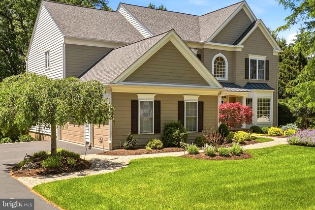 135 MAGNOLIA DR, Phoenixville, PA 19460