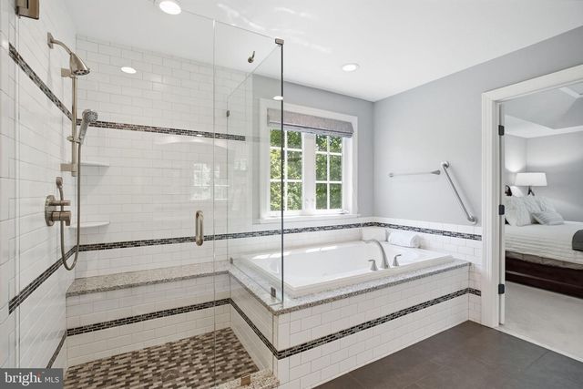 135 MAGNOLIA DR, Phoenixville, PA 19460