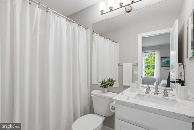 135 MAGNOLIA DR, Phoenixville, PA 19460
