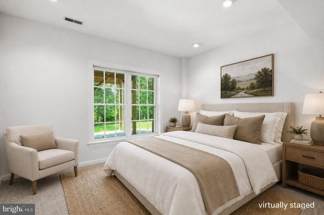 135 MAGNOLIA DR, Phoenixville, PA 19460