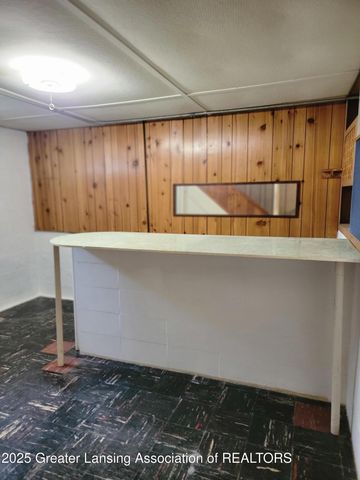 2635 Lasalle Boulevard, Lansing, MI 48912